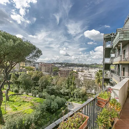 Rosso Levanto House Apartment Rom