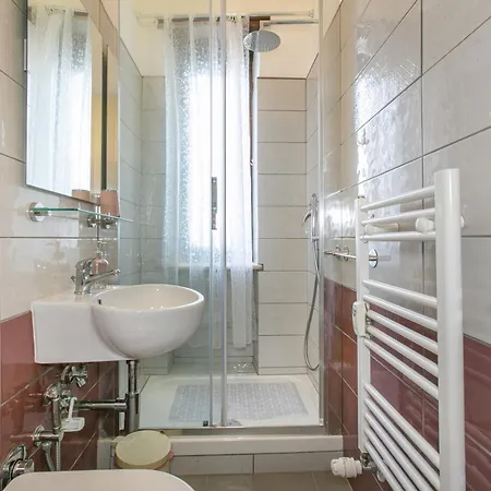 アパート Rosso Levanto House ローマ