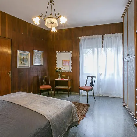 아파트 Rosso Levanto House 로마